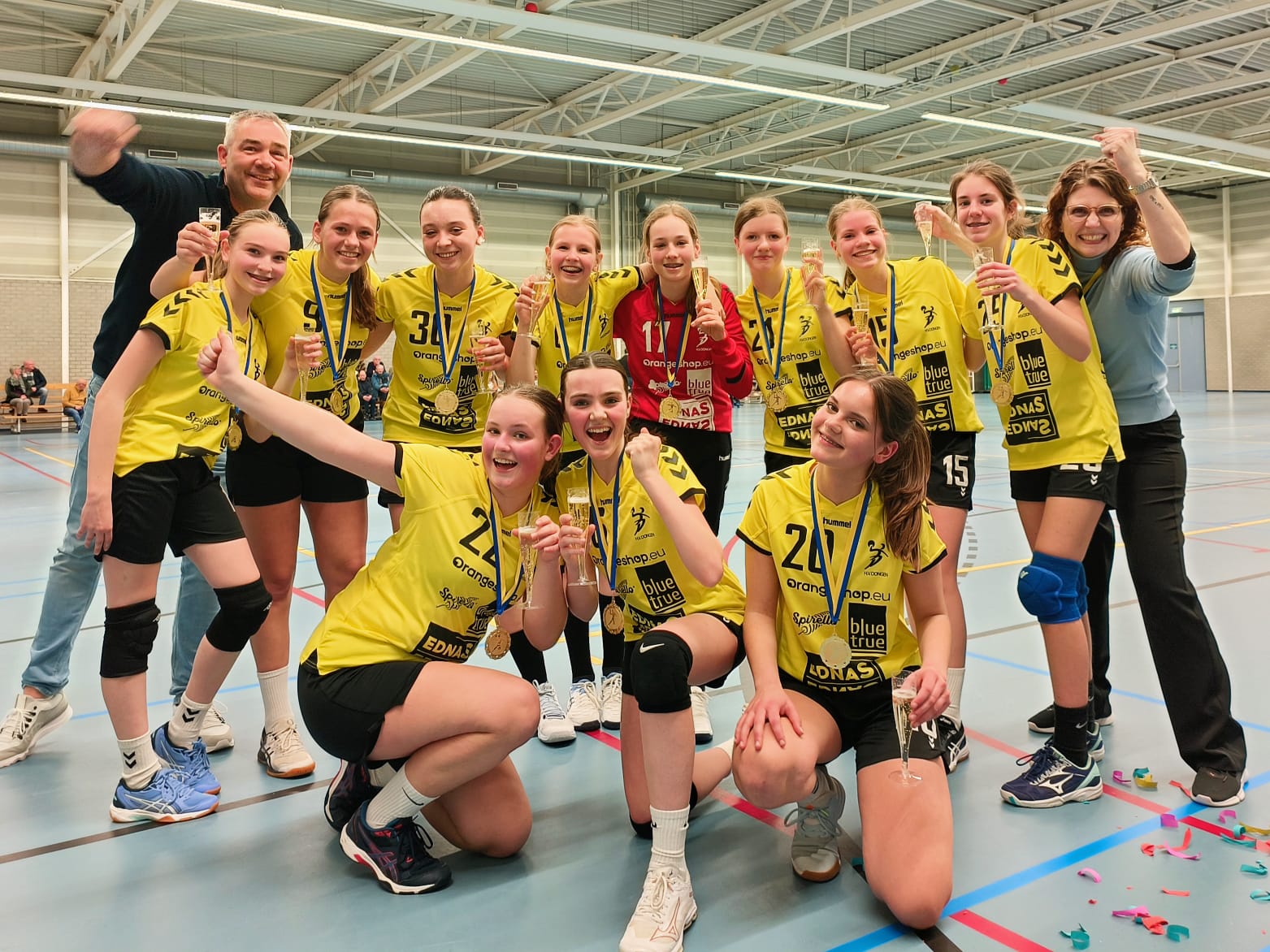 HV Dongen C1 kampioen